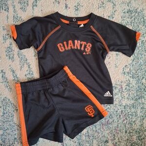 Matching set Giants size 18 months